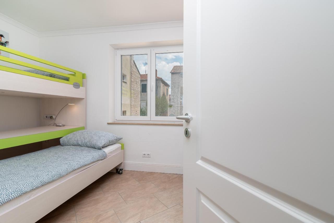 Bella Vista Kth Apartment Trogir Bagian luar foto